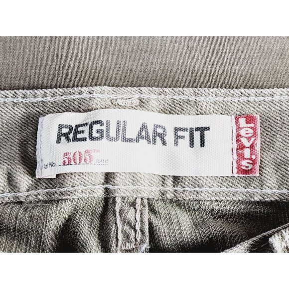 Levi Strauss & Co. Regular Fit 505 34x32 Quality Straight Leg Jeans - Picture 6 of 12